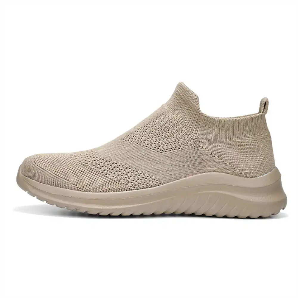 Beige Zachte Nieuwe Nieuwighei - Streetwear Brand Name Ideas recensie en prijs